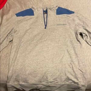 Men’s medium vineyard vines pullover